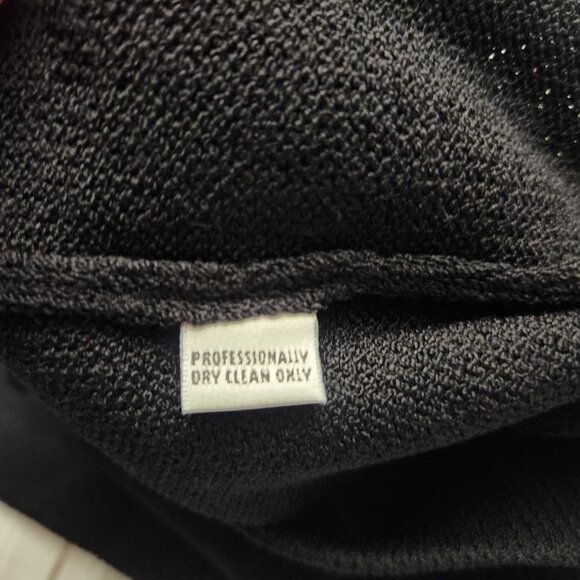 St. John Basics Women's Pull On Mini Santana Knit Skirt Navy Wool Blend Size 8 - Picture 7 of 7